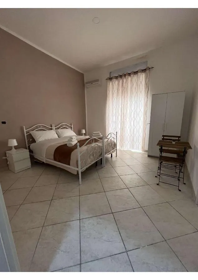 Bed & Breakfast La Svolta Rooms Naples